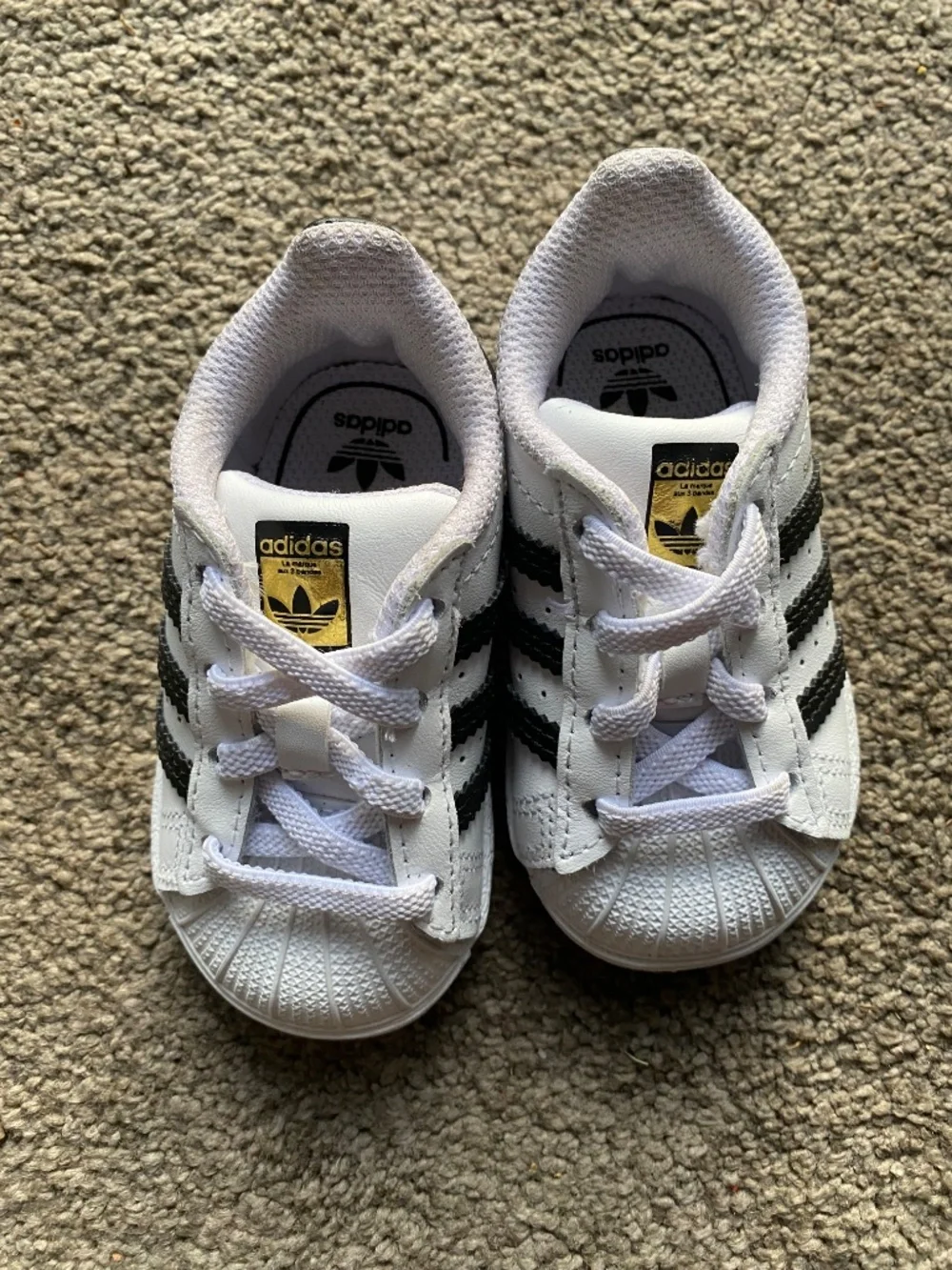 Adidas Baby/ Walkers Sneakers - 4K US / 3k UK